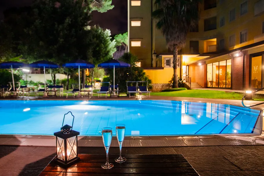 Hotel con piscina a Marina di Pietrasanta